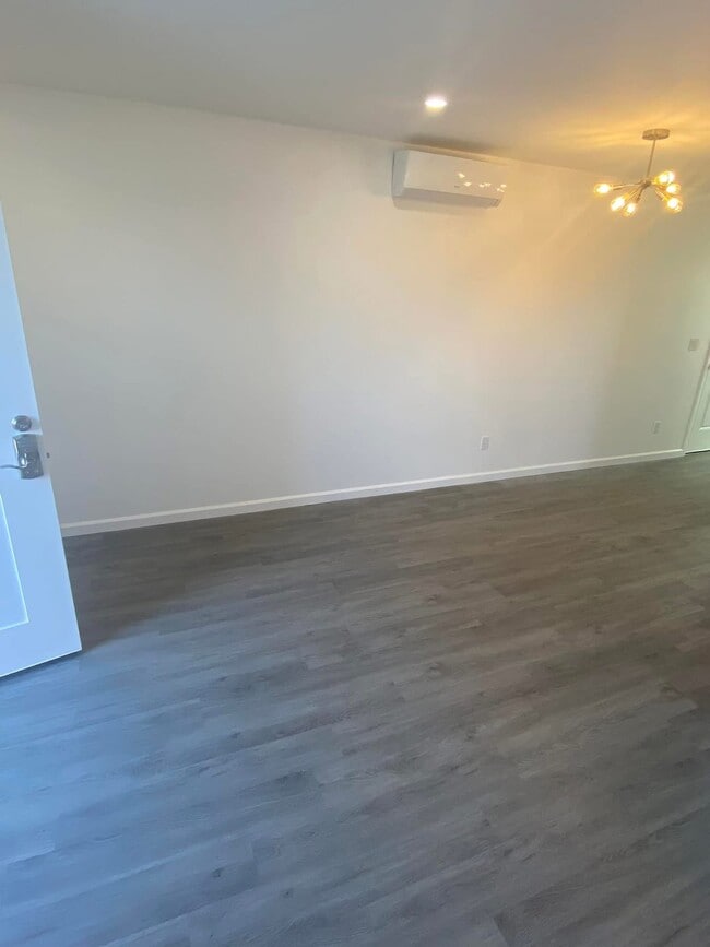 Foto del edificio - 836 Olive Ave