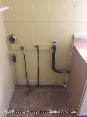 Building Photo - 2101 S Fillmore St