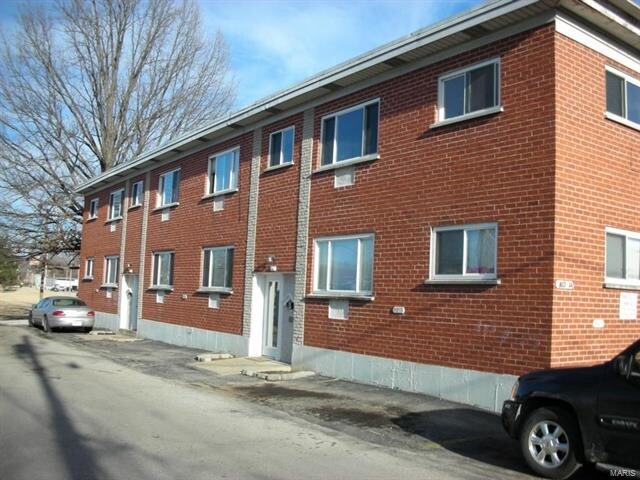 Building Photo - 814 Schirmer St