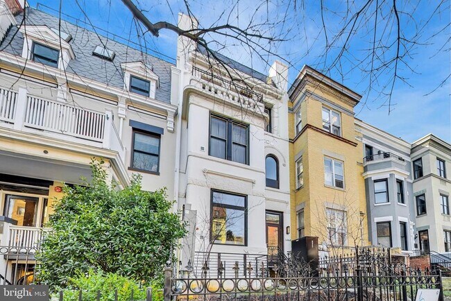 Foto del edificio - 1444 Harvard St NW