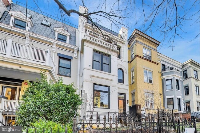 Building Photo - 1444 Harvard St NW