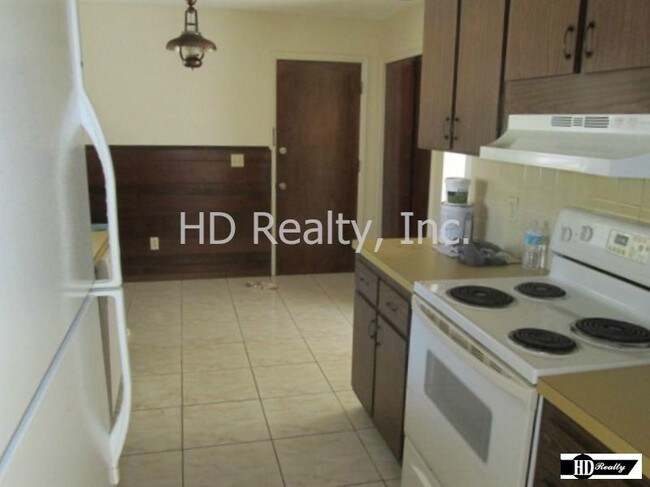 Foto del edificio - 626 Sherwood Dr