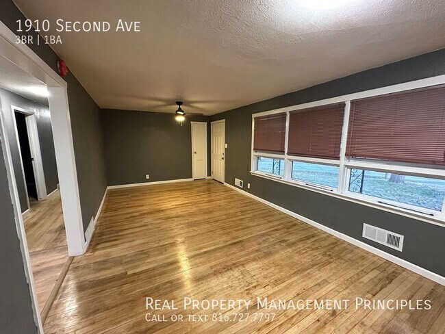 Building Photo - Completly Remodeled 3 bedroom 1 Bath Home ...
