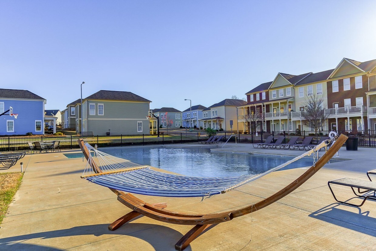 Highland Square Oxford, MS