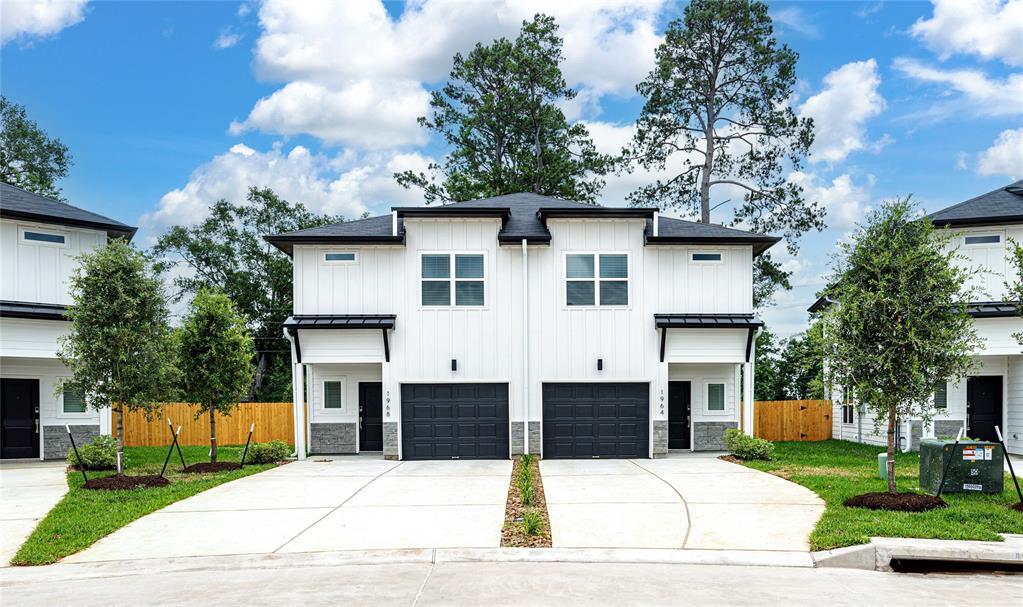 Foto principal - 1948 Longmire Villas Court
