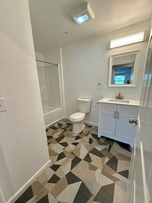 Interior Photo - City Views Apartments