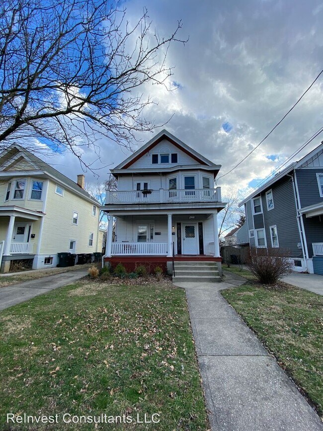Building Photo - 2901 Minot Ave