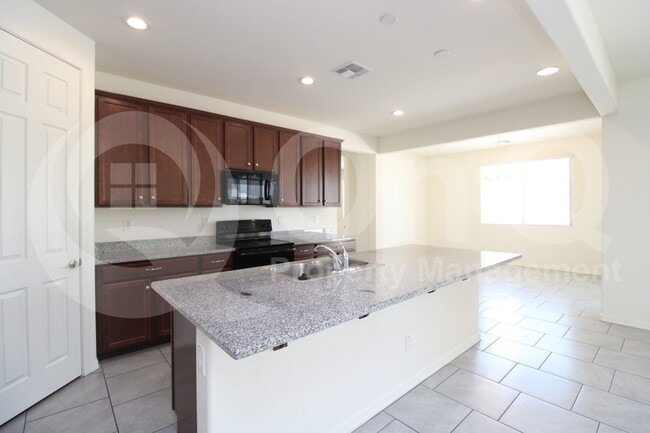 Building Photo - 16090 W Shaw Butte Dr