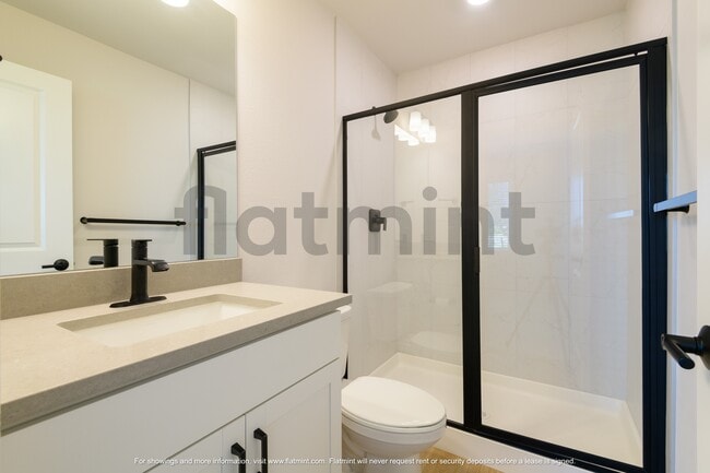 Foto del edificio - 14568 Westminster Way N