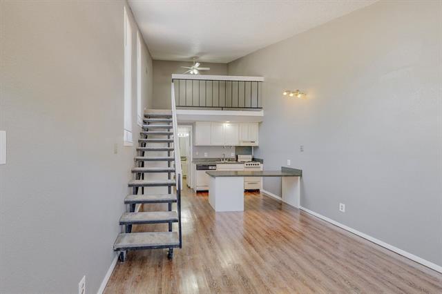 Foto del edificio - 715 Peach St