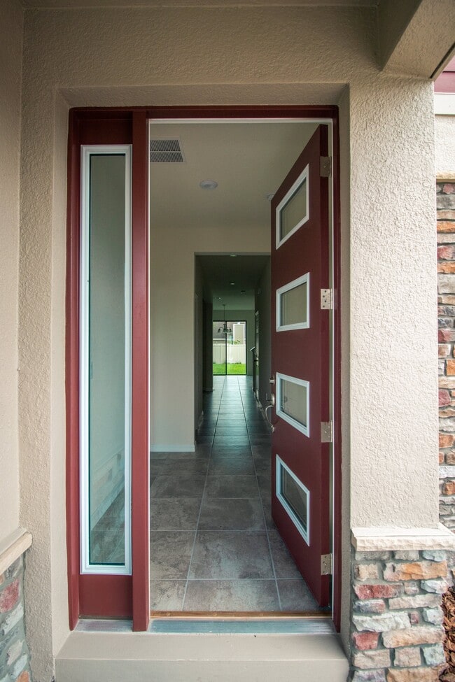 Photo - 2470 Avian Loop House