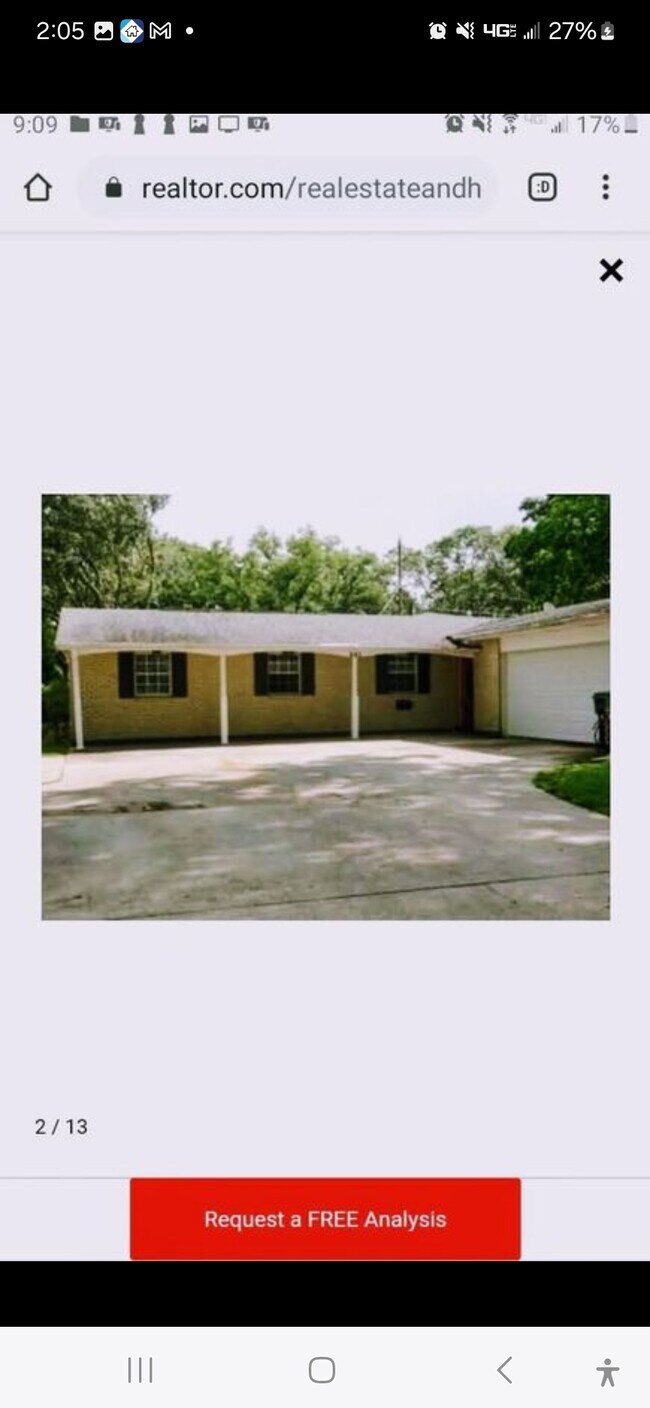 Building Photo - 501 Chatsworth Dr