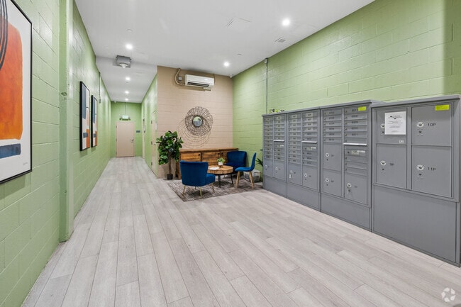 Foto del vestíbulo - 3057 West Pico Apartments