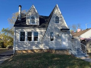 Building Photo - 3506 Gaywood Dr