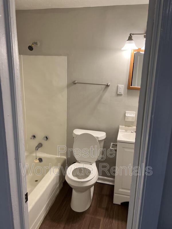 Foto del edificio - 483 Harold St