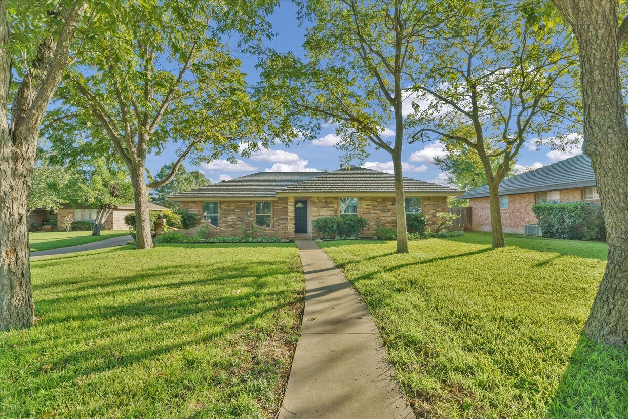 Foto principal - 4705 Circle Oak Cove Austin, TX 78749