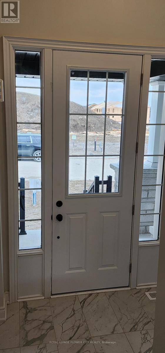 Building Photo - 651 Pollock Grv