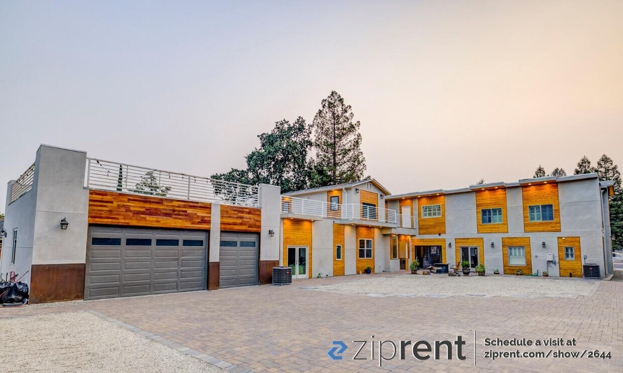 Foto principal - 815 Diablo Rd