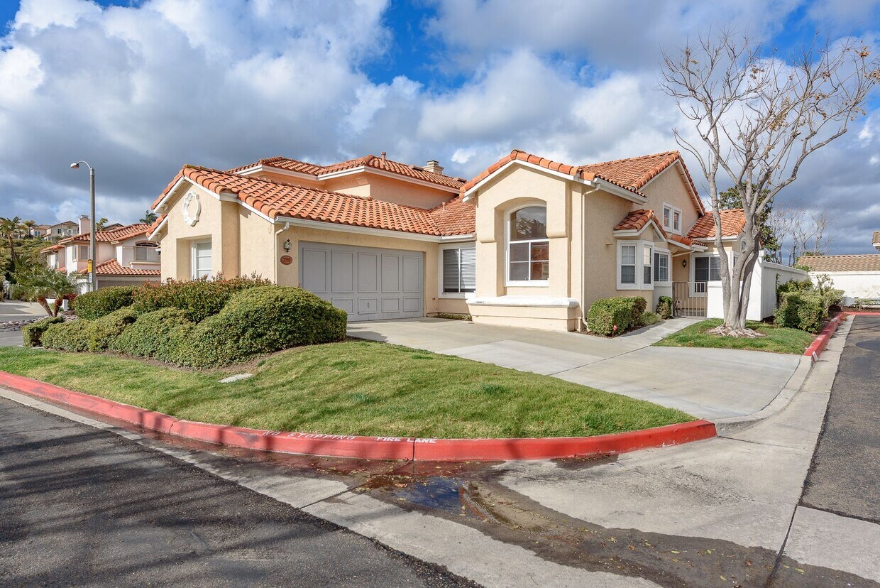 Foto principal - Golfer's Paradise in Eastlake Greens