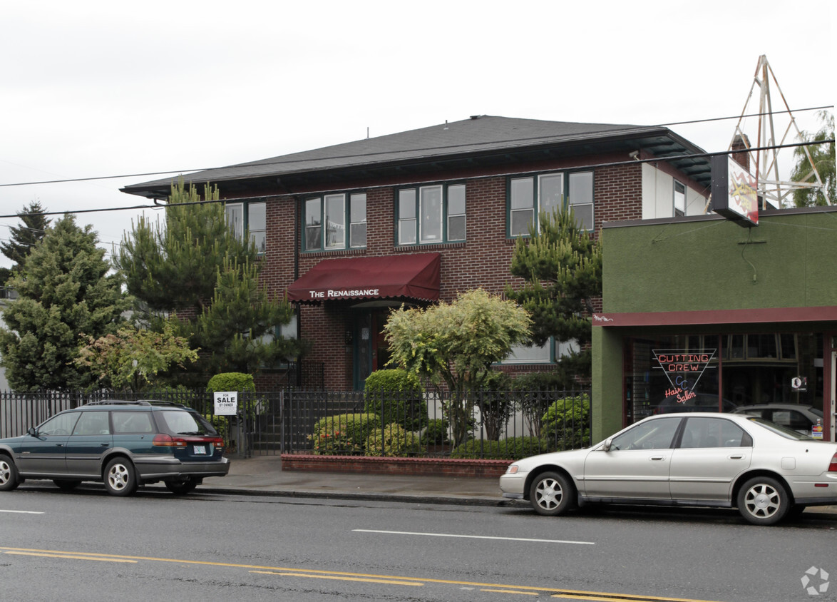 Building Photo - The Renaissance Apartments