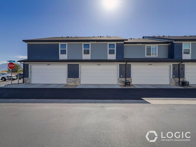 Foto del edificio - 11627 Frost View Ln