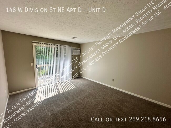 Foto del edificio - 148 W Division St NE