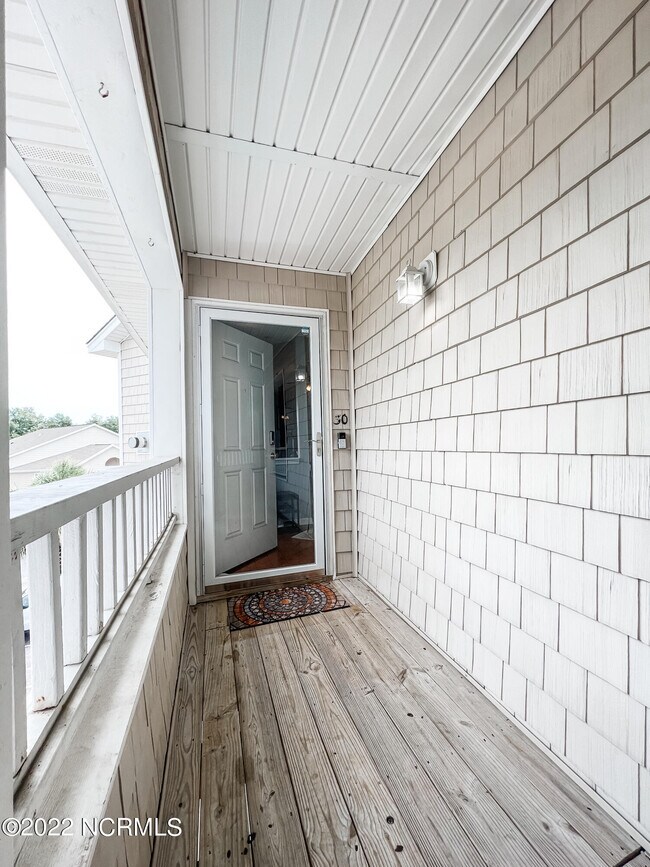 625 SpencerFarlow Dr Unit 30, Carolina Beach, NC 28428 Condo for