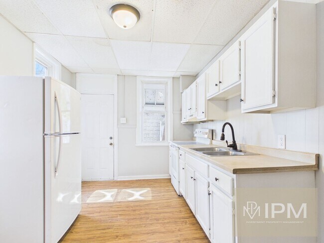 Foto del edificio - Spacious 3 Bedroom, 1 Bath Home in Harrisburg, Pa!