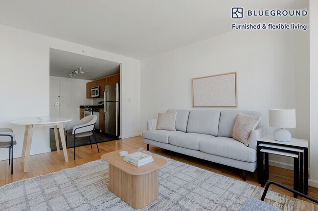 Foto del edificio - 4-75 48th Avenue-SI FL26-ID1612