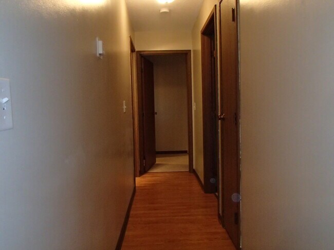 Foto del edificio - 2220 Valleyhigh Dr NW