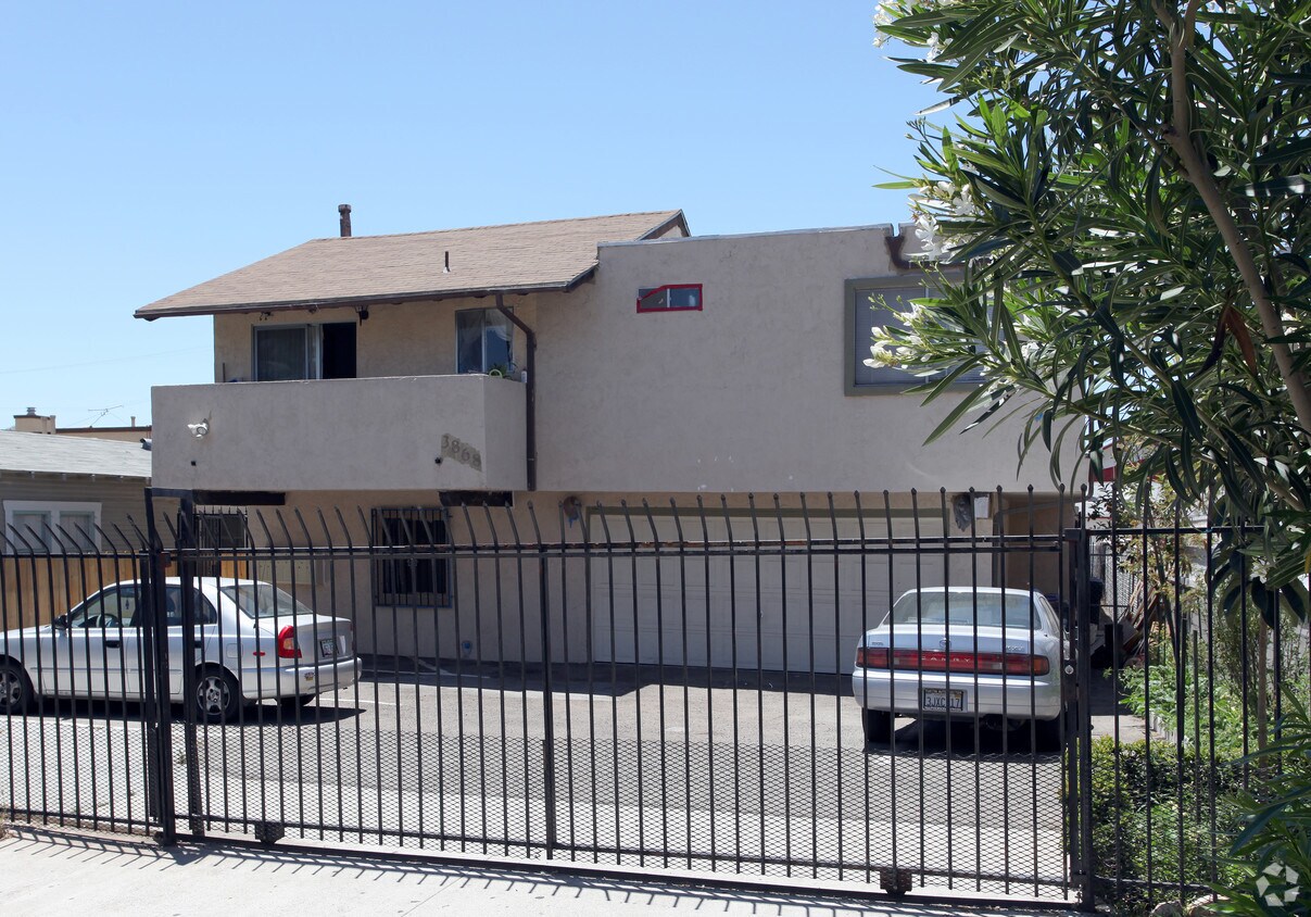 Building Photo - 3868 38th St