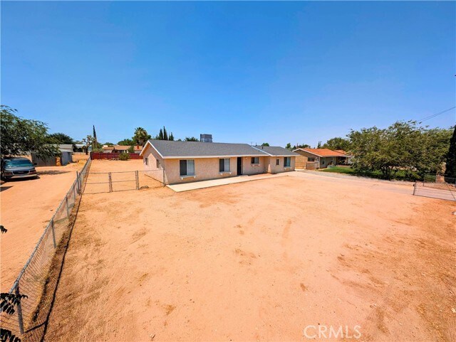 Building Photo - 10784 Lincoln Ave