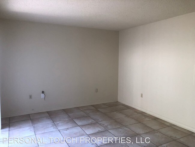 Building Photo - 8125 Bayou Fountain Ave