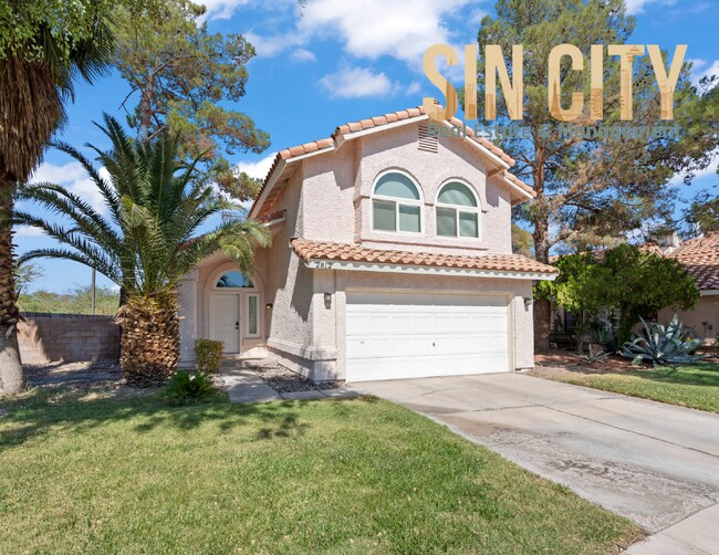 Building Photo - "Charming 3-Bed Oasis in Henderson with 2....