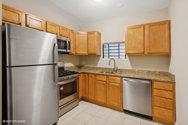 Foto del edificio - 6144 N Washtenaw Ave