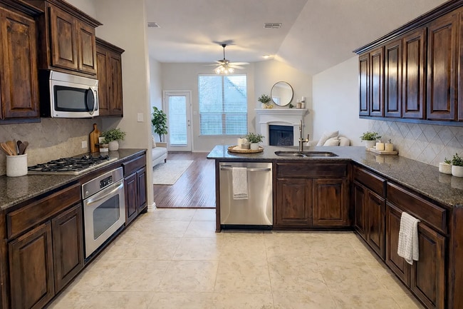 Building Photo - 2641 Sandcherry Dr