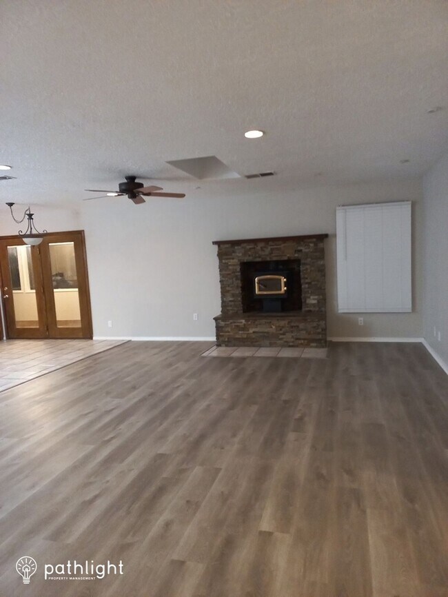 Foto del edificio - 1416 Nemesia Place NE, Albuquerque, NM, 87112