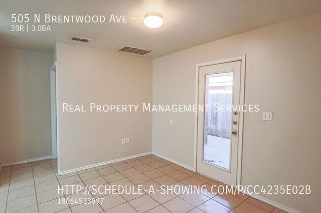 Building Photo - Newly Updated 3/3 Near Tech and Medical Di...
