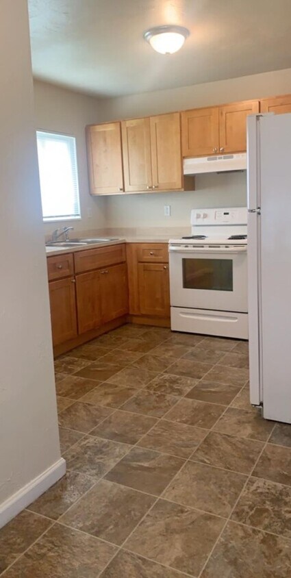 Primary Photo - 11226 Kline St SW