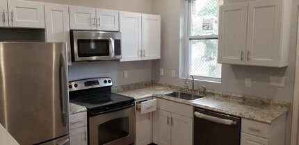 Building Photo - 2635 N Calvert St