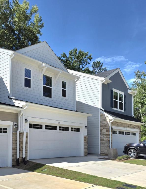 Building Photo - 185 Cabernet Dr