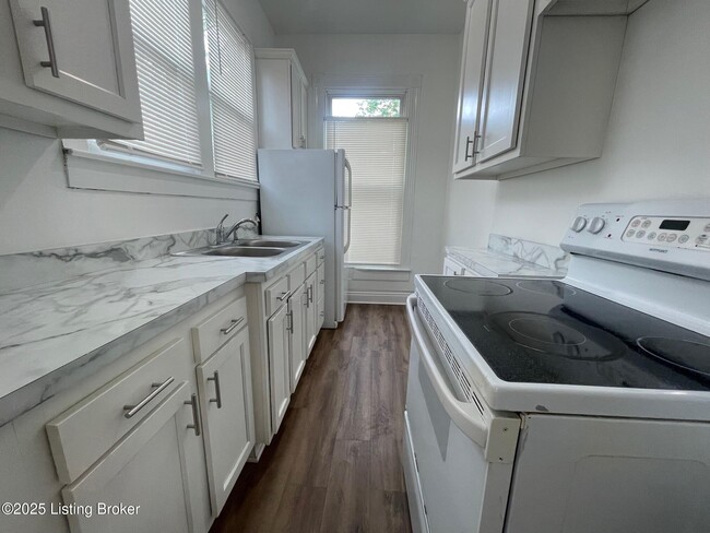 Foto del edificio - 4007 Southern Pkwy