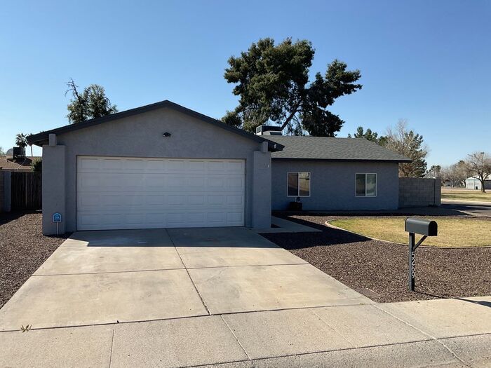 Primary Photo - NOW AVAILABLE! 5269 West Cortez Street, Gl...