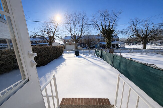 Foto del edificio - Well-Maintained 4BR Townhome in Prime Baltimore Location