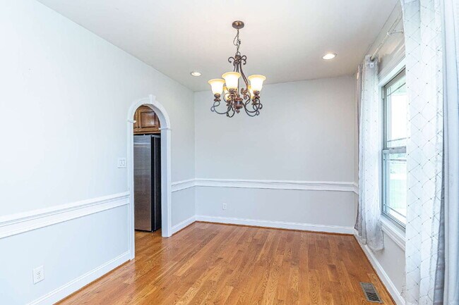 Foto del edificio - Spacious 2-Story in Pikeville! 3 BR | 2.5 BA w/ Bonus Room *Lawn Care / Trash Included*