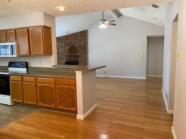 Foto del edificio - 7808 Slater Trail