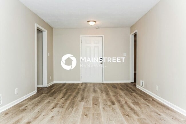 Foto del edificio - 3 Bedroom Pet-Friendly Home in Lithonia, G...