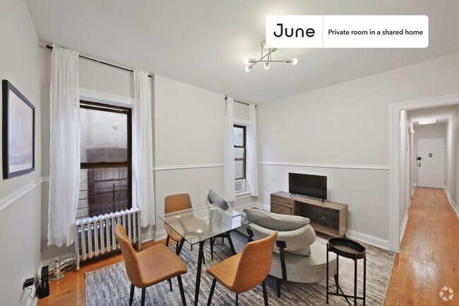 Building Photo - Private bedroom in 4 bed/1 bath Home