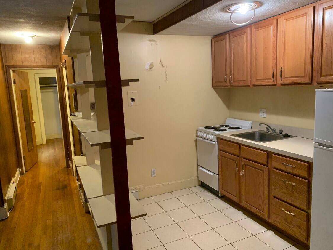 Building Photo - 32 Westland Ave