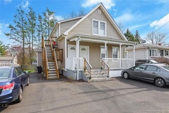 Building Photo - 116 Medford St Building Photo - 116 Medford St